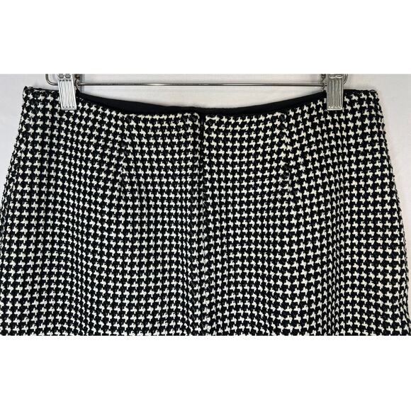 J McLaughlin Houndstooth Pencil Skirt Womens Size 4 Textured Black Career Office - Picture 4 of 9